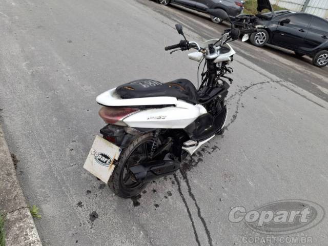 2015 HONDA PCX 