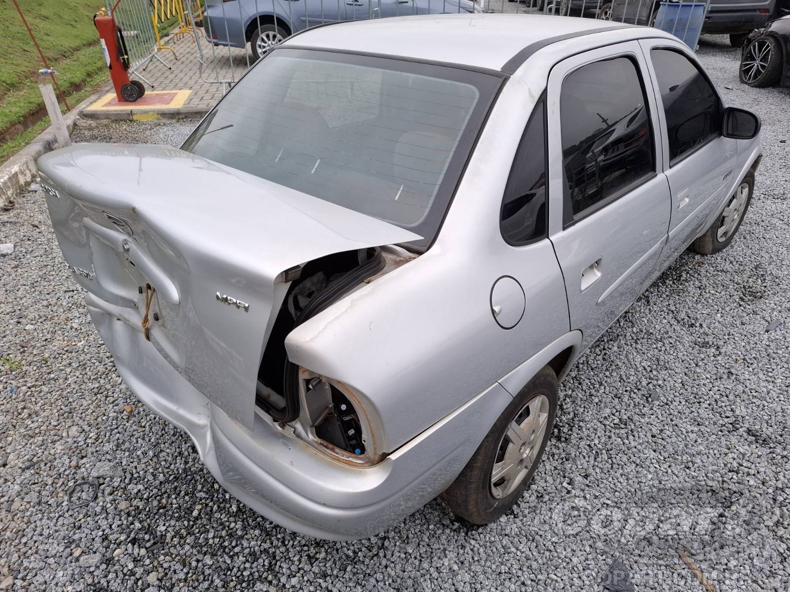 Foto 4: 2005 CHEVROLET CLASSIC