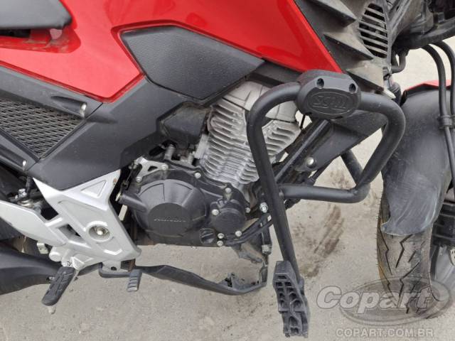 2024 HONDA CB 300F 