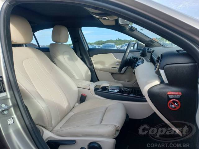 2020 MERCEDES BENZ CLASSE A SEDAN 