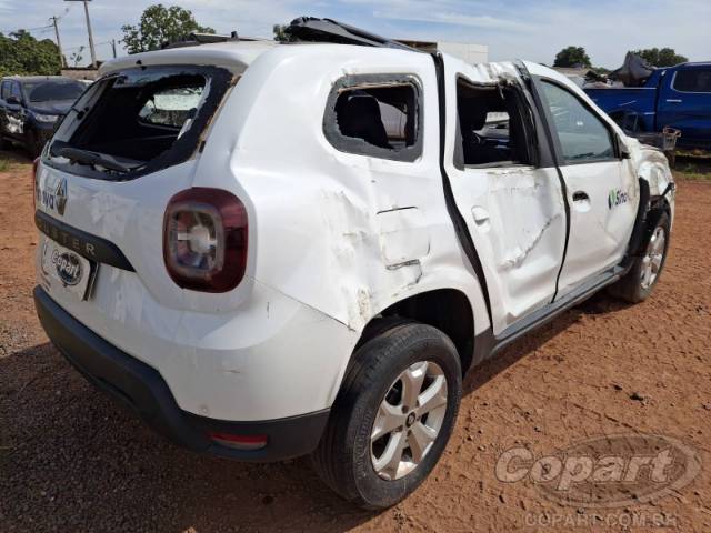 2023 RENAULT DUSTER 