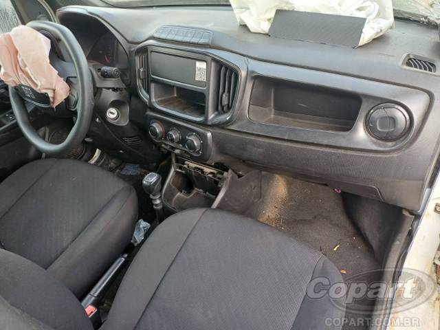 2025 FIAT STRADA 