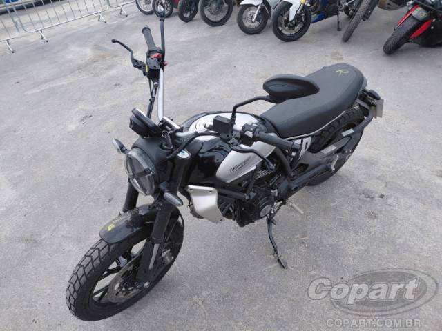 2025 DUCATI SCRAMBLER 