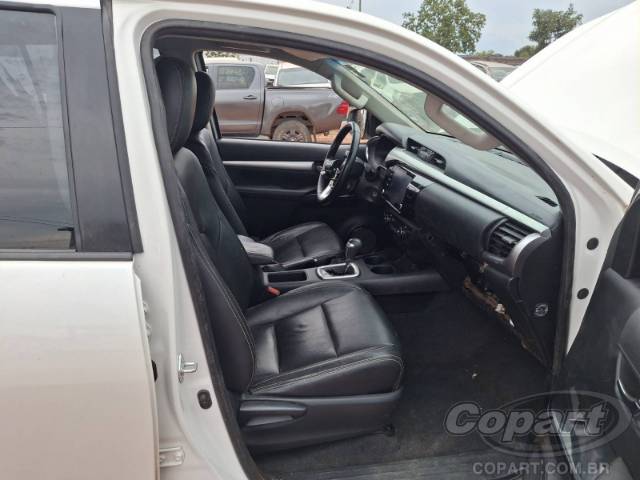 2022 TOYOTA HILUX CD 