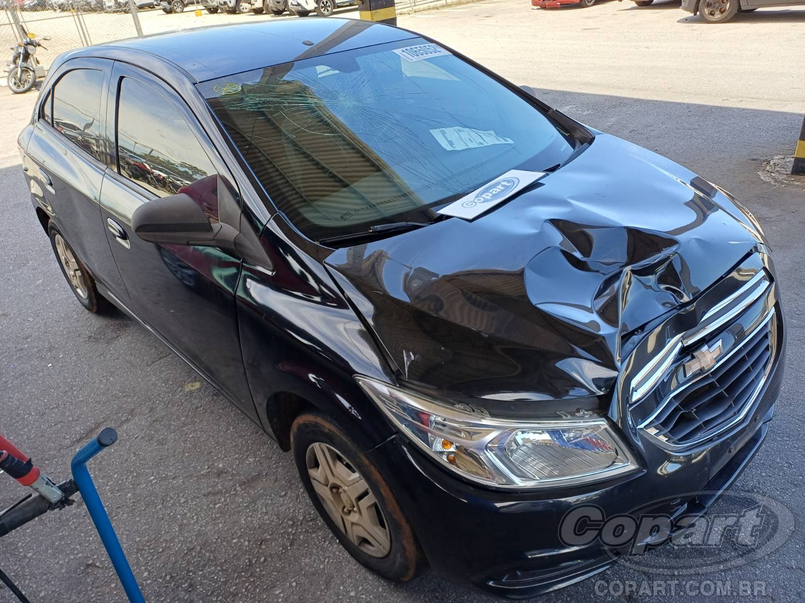 Veículo GM - Chevrolet Onix CHEVROLET ONIX LT 1.0 SPE 2015 2015 em leilão