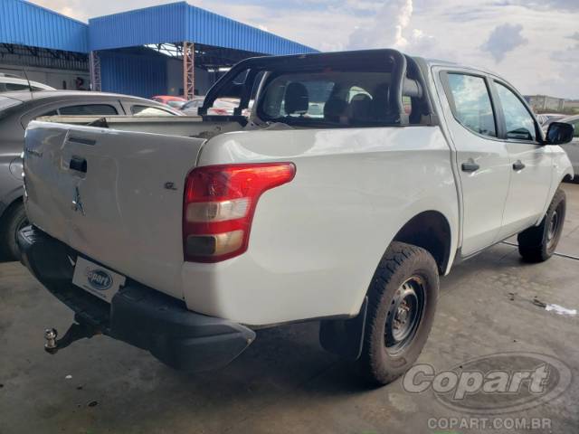 2022 MITSUBISHI L200 TRITON 