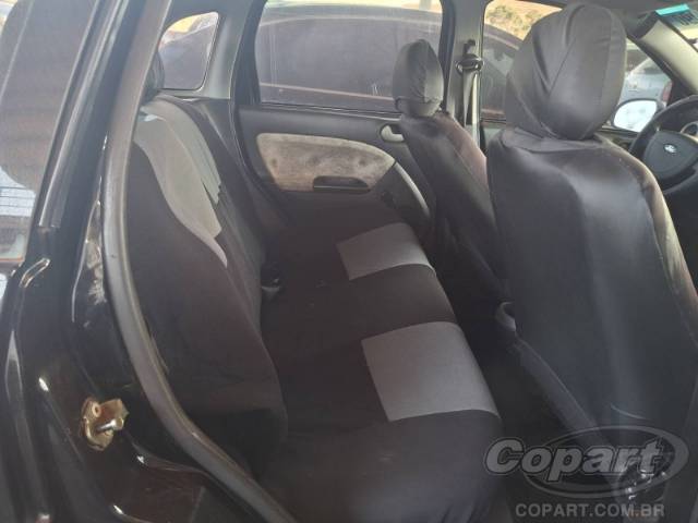 2009 FORD FIESTA 