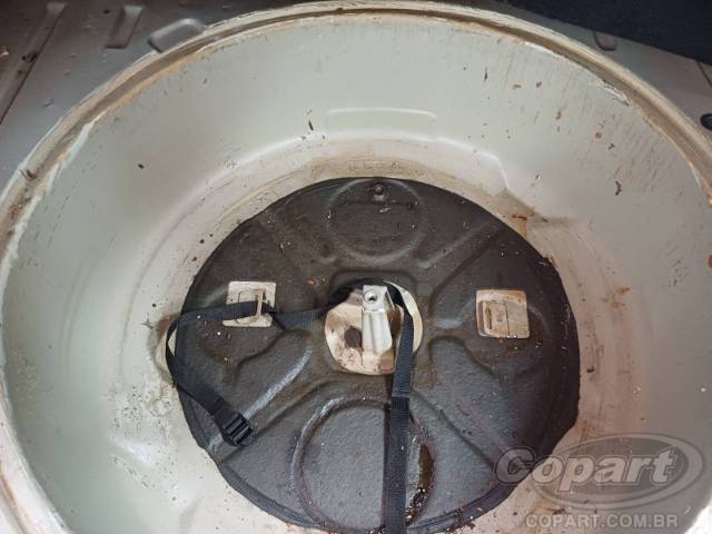 2012 VOLKSWAGEN VOYAGE 