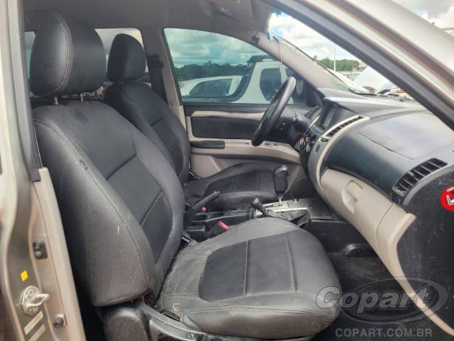 2013 MITSUBISHI PAJERO DAKAR 