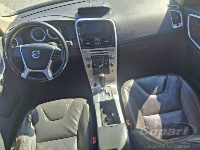 2010 VOLVO XC60 