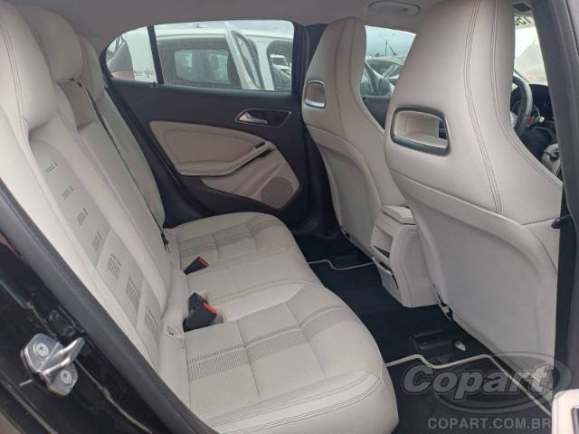 2019 MERCEDES BENZ GLA 