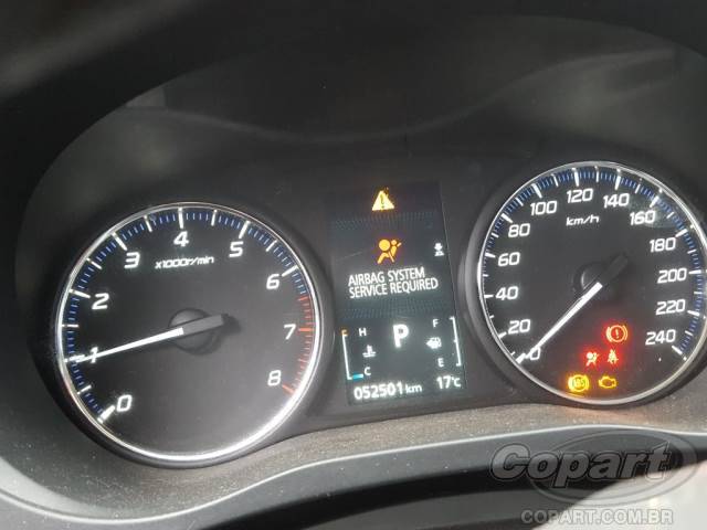 Foto 8 de 10: 2015 MITSUBISHI OUTLANDER