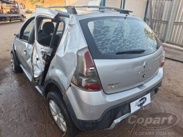 2014 RENAULT SANDERO 