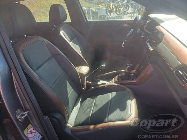 2021 VOLKSWAGEN T-CROSS 