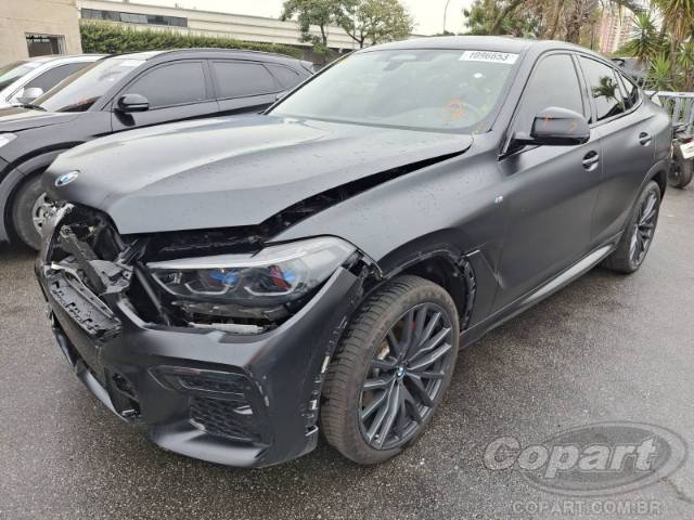 2022 BMW X6 