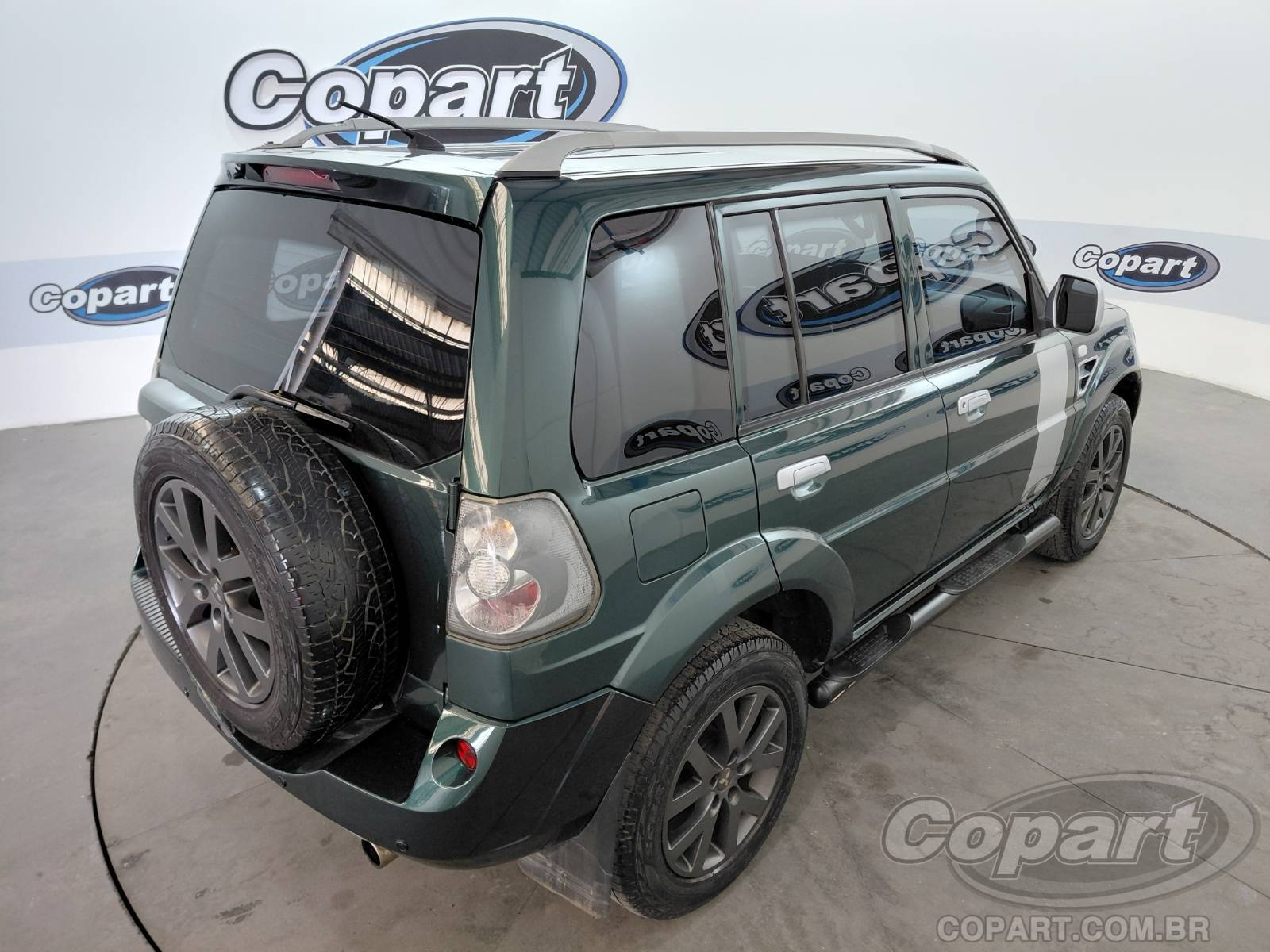 2015 MITSUBISHI PAJERO TR4 — foto 4 de 10