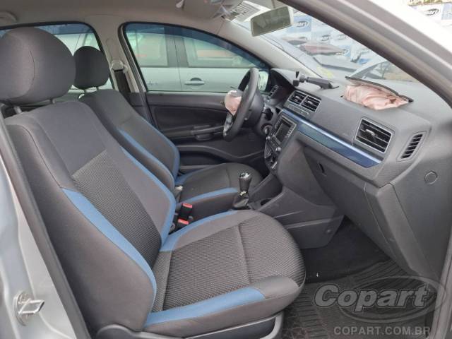 2017 VOLKSWAGEN VOYAGE 
