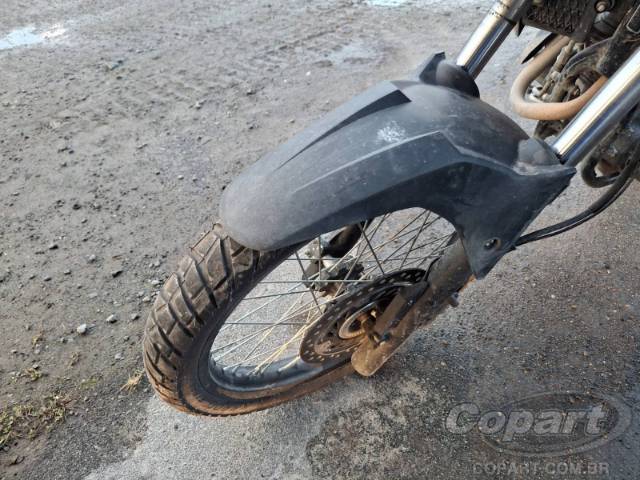2025 HONDA XRE SAHARA 300 