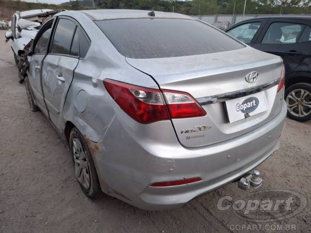 2016 HYUNDAI HB20S 