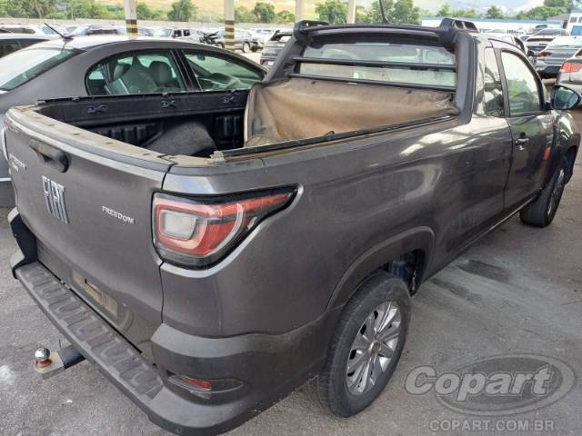 2022 FIAT STRADA 