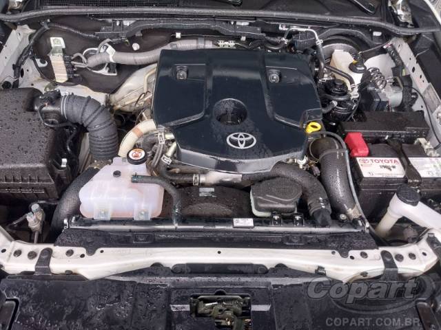 2024 TOYOTA HILUX CD 