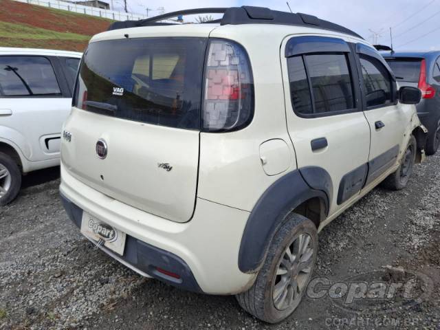 2017 FIAT UNO 