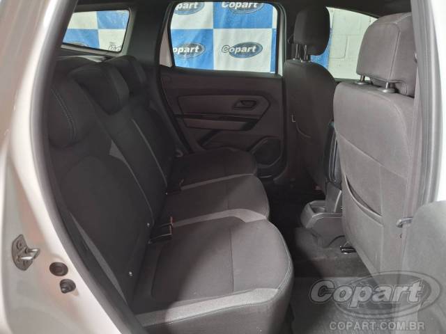 2022 RENAULT DUSTER 