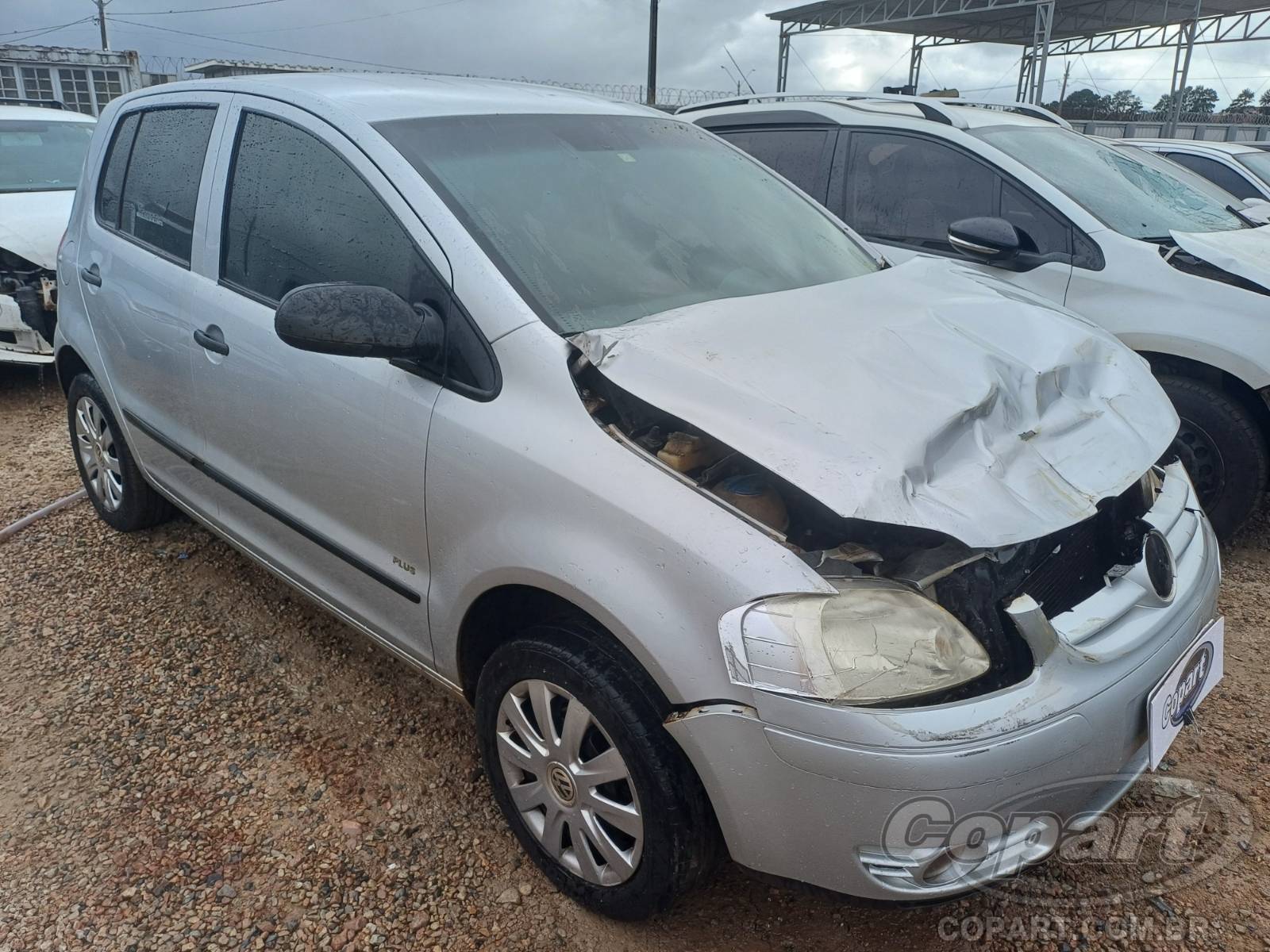 Veículo VW - VolksWagen Fox Volkswagen Fox Plus 1.6 Total Flex 2006 Colisão Média Monta 2006 em leilão
