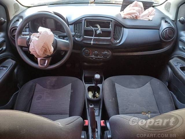 2020 FIAT UNO 