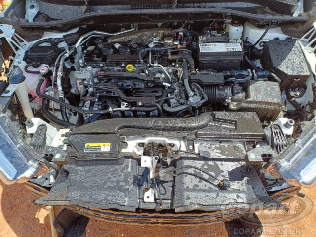 2026 TOYOTA COROLLA CROSS 