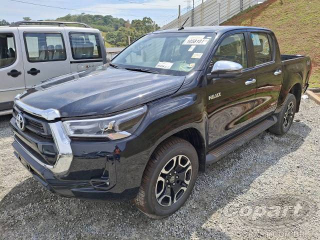 2025 TOYOTA HILUX CD 