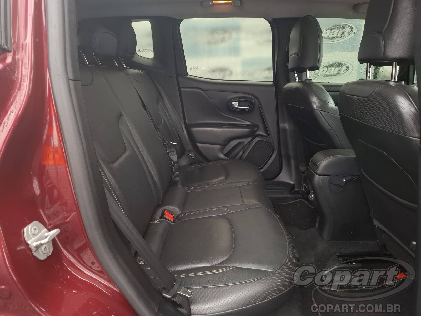 Foto 6 de 11: 2021 JEEP RENEGADE