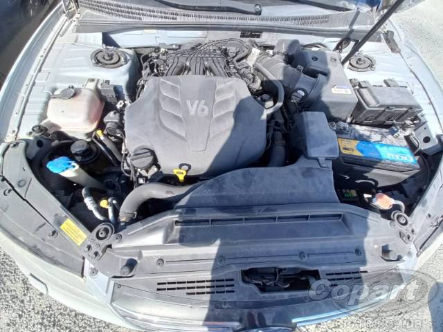 2011 HYUNDAI AZERA 