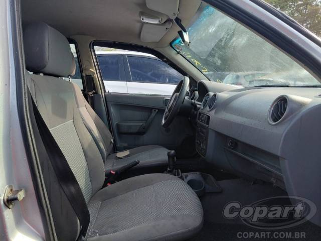 2013 VOLKSWAGEN PARATI 
