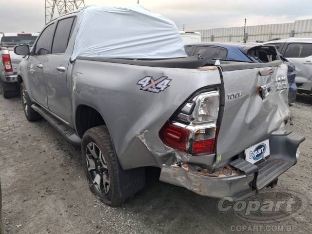 2019 TOYOTA HILUX CD 