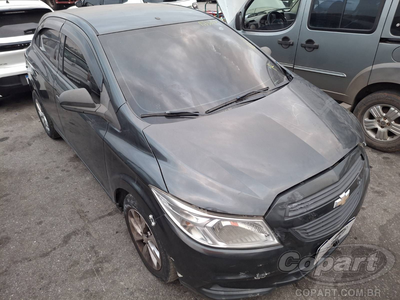 Veículo GM - Chevrolet Onix Chevrolet Onix Joy 1.0 Eco 2018 Colisão 2018 em leilão
