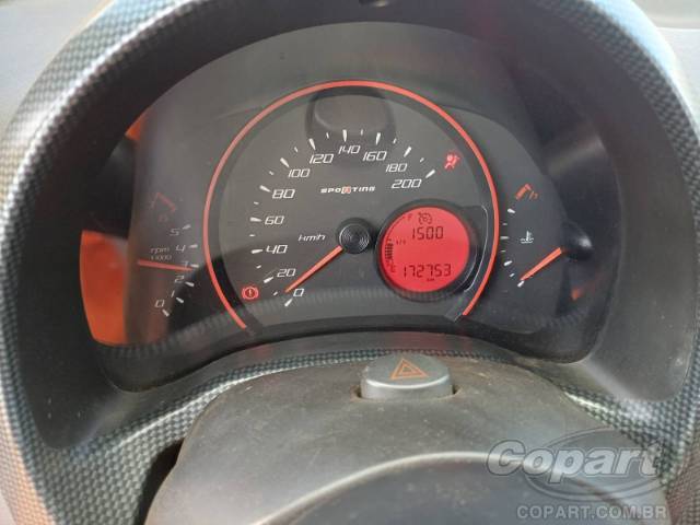 2013 FIAT UNO 