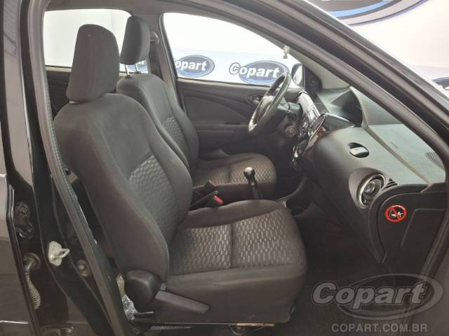 2014 TOYOTA ETIOS SEDA 