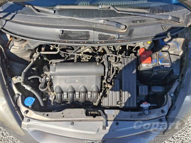 2004 HONDA FIT 