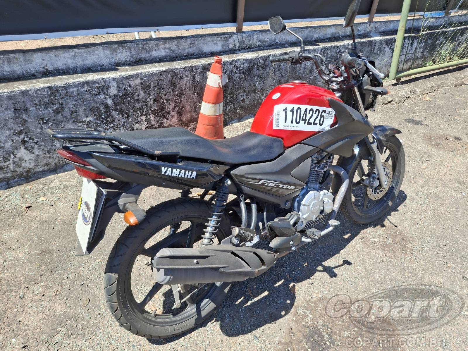 Foto 4: 2019 YAMAHA YBR 125I FACTOR