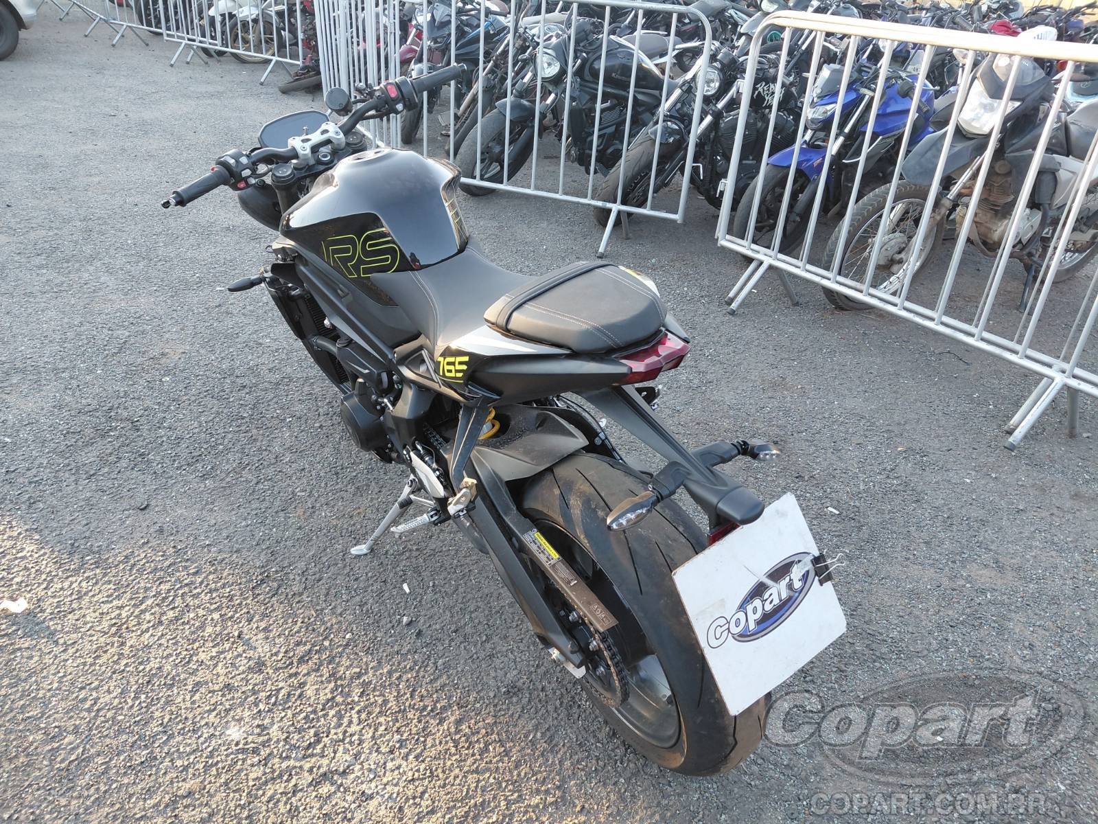 2026 TRIUMPH STREET TRIPLE — leilão em Goiânia/GO (foto 3)