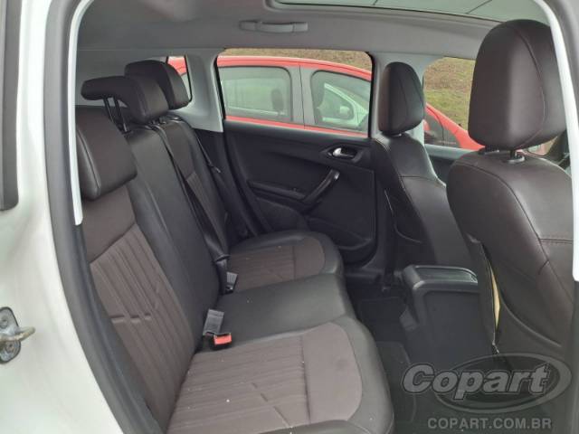 2017 PEUGEOT 2008 