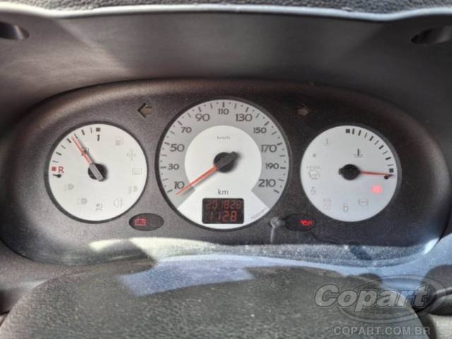 2007 RENAULT CLIO SEDAN 