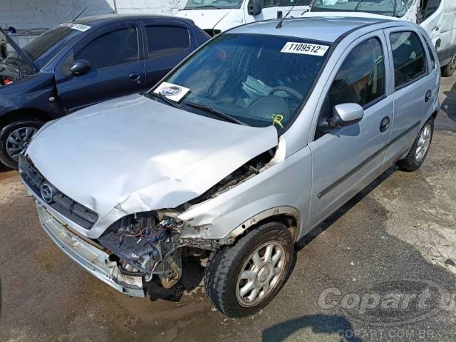 2004 CHEVROLET CORSA 