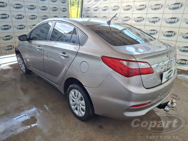 2016 HYUNDAI HB20S 