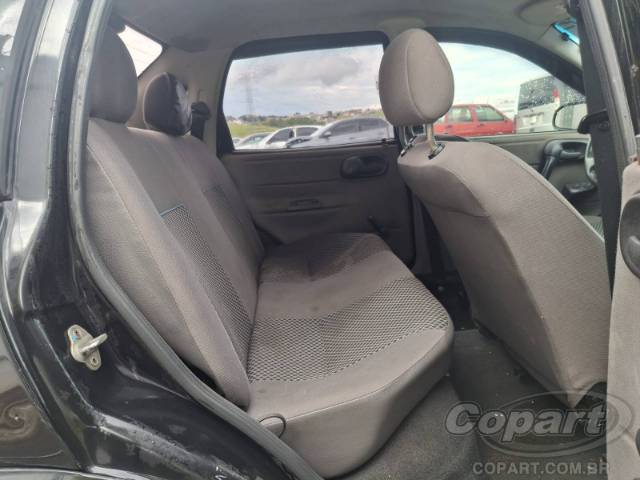 2011 CHEVROLET CLASSIC 