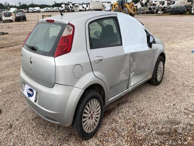 2011 FIAT PUNTO 
