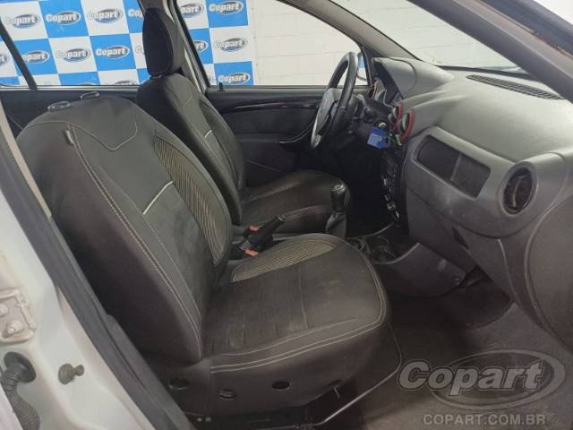 2012 RENAULT SANDERO 