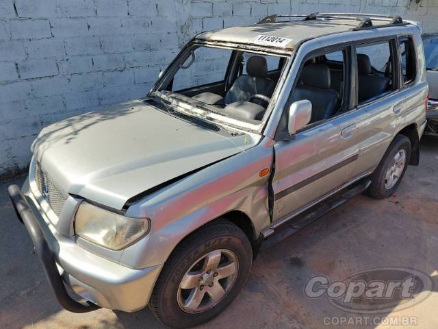 2005 MITSUBISHI PAJERO TR4 