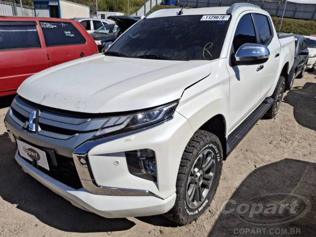 2022 MITSUBISHI L200 TRITON 